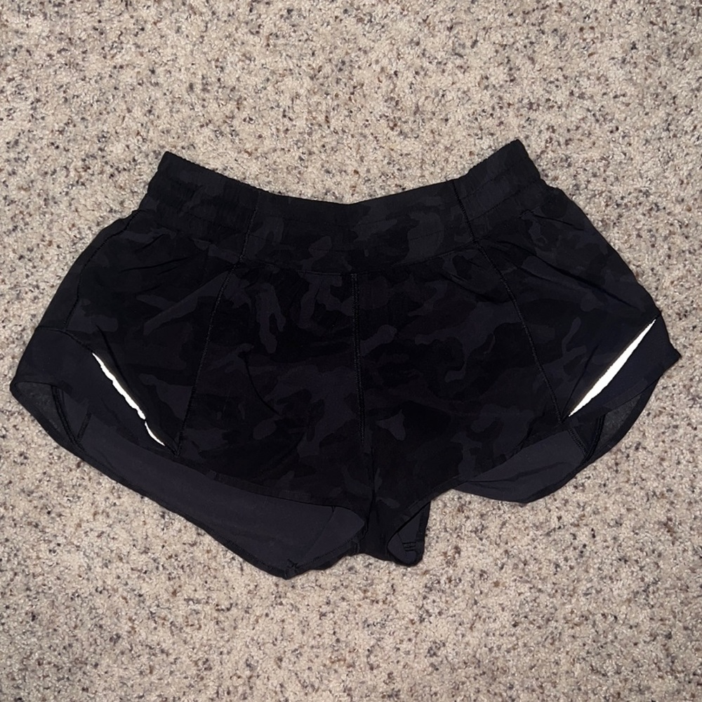 Lululemon hotty hot shorts